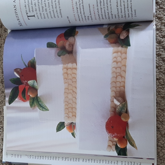 Wedding Cakes You Can Make Cookbook - Picture 10 of 15